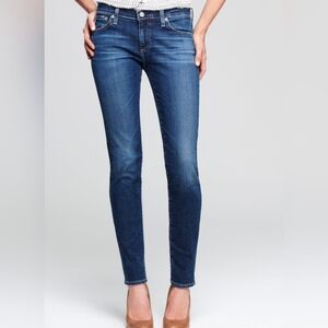 AG The Stilt Cigarette Leg Jean Size 28R